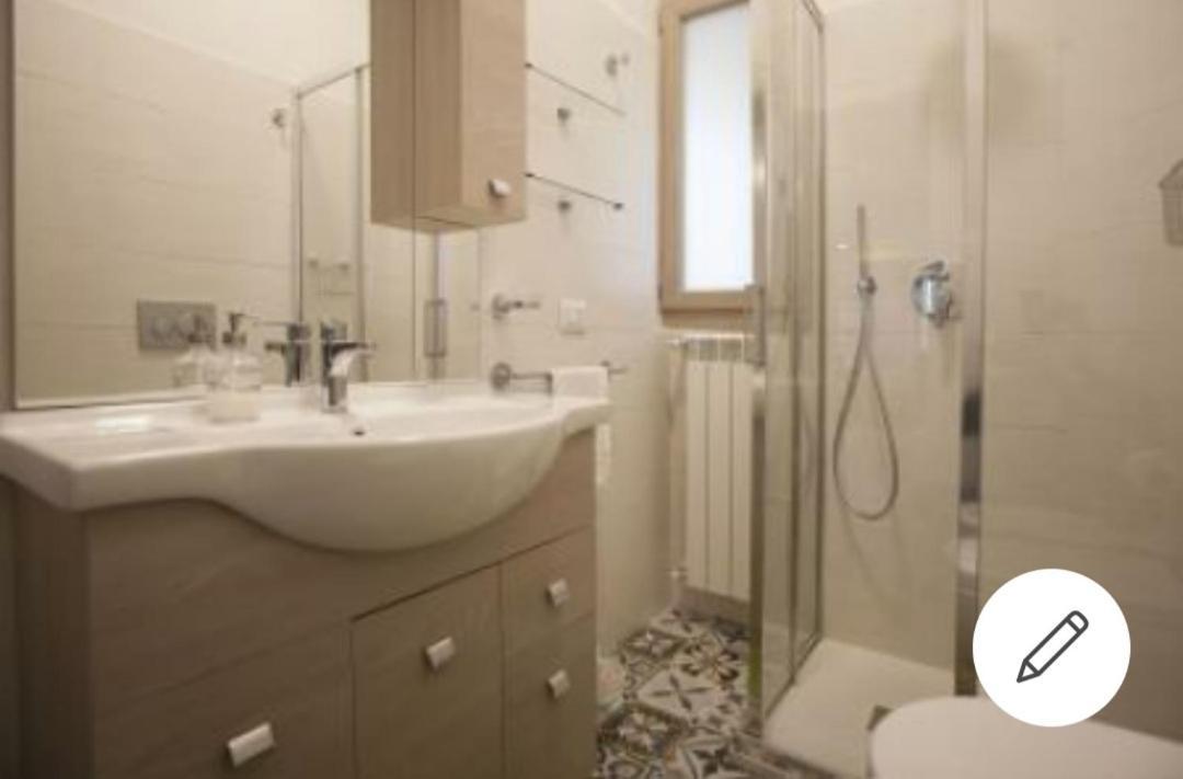 Apartmán Lg House With Balcony Near Ponte Vecchio Florencie Exteriér fotografie